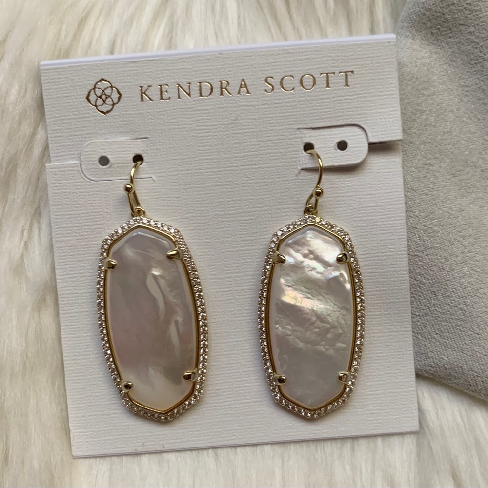 NWOT Kendra Scott Pave Elle Earrings Ivory